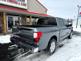 Used 2017 Nissan Titan SV image 4