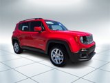 Used 2018 Jeep Renegade Latitude w/ Popular Equipment Group image 2