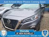 Used 2022 Nissan Altima 2.5 SR image 2
