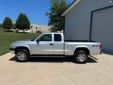 Used 2004 Dodge Dakota Sport w/ Tire & Handling Group image 3