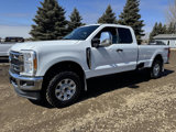 Used 2023 Ford F250 4x4 SuperCab Super Duty image 4