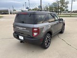 Used 2022 Ford Bronco Sport Outer Banks w/ Tech Package image 3