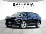New 2025 Chevrolet Trax LS w/ LS Convenience Package image 2