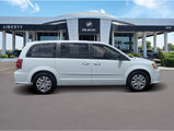 Used 2016 Dodge Grand Caravan SE w/ Quick Order Package 29E SE image 2