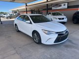 Used 2015 Toyota Camry SE image 3