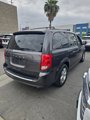 Used 2017 Dodge Grand Caravan SE image 3