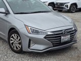 Used 2020 Hyundai Elantra SE image 2