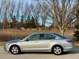 Used 2009 Honda Accord LX-P image 4