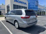 Used 2016 Toyota Sienna XLE Premium image 5