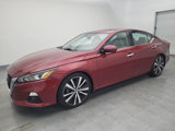 Used 2020 Nissan Altima 2.0 Platinum image 2