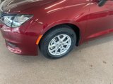 Used 2023 Chrysler Voyager LX image 4
