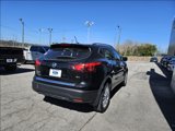 Used 2018 Nissan Rogue Sport SV image 5
