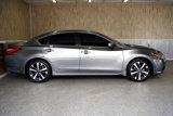 Used 2016 Nissan Altima 2.5 SR w/ Interior Lighting Package image 6