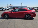 Used 2021 Toyota Camry SE image 3