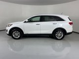 Used 2018 Kia Sorento LX image 4