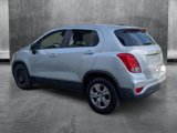 Used 2018 Chevrolet Trax LS image 2