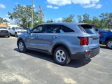 Used 2023 Kia Sorento LX image 5