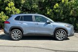 Used 2022 Toyota Corolla Cross XLE image 3