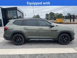 New 2025 Volkswagen Atlas Peak Edition SE image 3