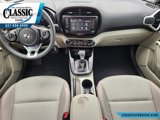 Used 2021 Kia Soul LX image 2