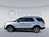 Used 2017 Ford Explorer XLT w/ Equipment Group 202A image 2