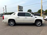 Used 2008 Cadillac Escalade EXT image 4