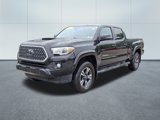 Used 2019 Toyota Tacoma TRD Sport image 3