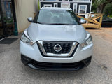Used 2020 Nissan Kicks SV image 2