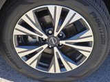 Used 2022 Nissan Rogue SV w/ SV Premium Package image 3