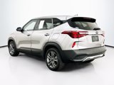 Used 2021 Kia Seltos LX image 5