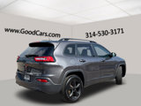 Used 2018 Jeep Cherokee Latitude w/ Altitude Package image 2