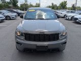 Used 2019 Jeep Grand Cherokee Laredo image 2