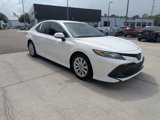 Used 2020 Toyota Camry LE image 2