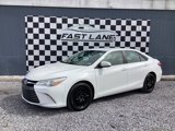 Used 2017 Toyota Camry LE image 2