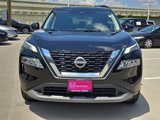 Used 2023 Nissan Rogue SV image 2