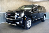 Used 2023 GMC Yukon XL SLT w/ SLT Luxury Package image 4