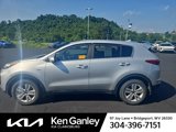 Used 2017 Kia Sportage LX image 3