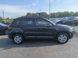 Used 2017 Volkswagen Tiguan S image 5