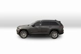 Used 2025 Jeep Grand Cherokee Laredo X w/ Luxury Tech Group I image 3