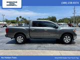 Used 2018 Nissan Titan SV image 4