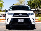 Certified 2018 Toyota Highlander SE image 2