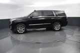Used 2019 Cadillac Escalade Luxury image 2