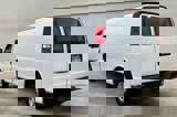 Used 2018 Chevrolet Express 2500 Extended image 5
