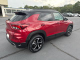Used 2021 Chevrolet TrailBlazer RS w/ Technology Package image 2