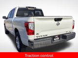 Used 2018 Nissan Titan SV image 4