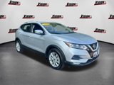 Used 2022 Nissan Rogue Sport SV image 3