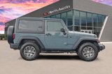 Used 2014 Jeep Wrangler Rubicon w/ Power Convenience Group image 4