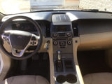 Used 2017 Ford Taurus SE image 5