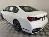 Used 2021 BMW 740i w/ M Sport Package image 2
