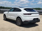 Certified 2022 Porsche Cayenne Coupe image 3